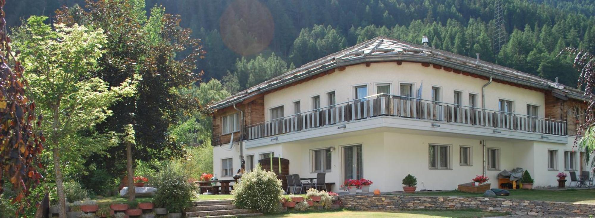 Aquarell Ferienwohnungen Saas-Grund Exterior foto