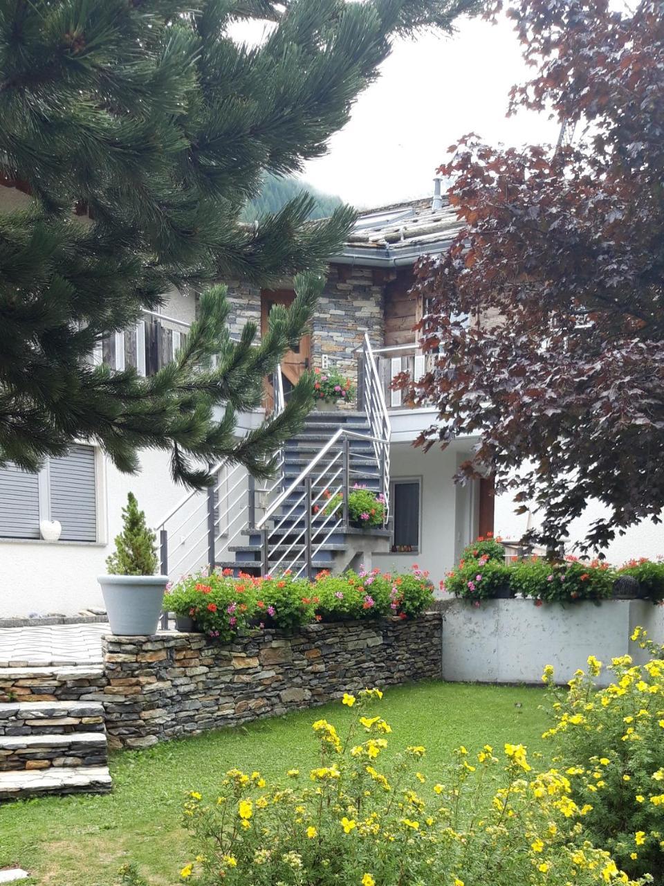 Aquarell Ferienwohnungen Saas-Grund Exterior foto