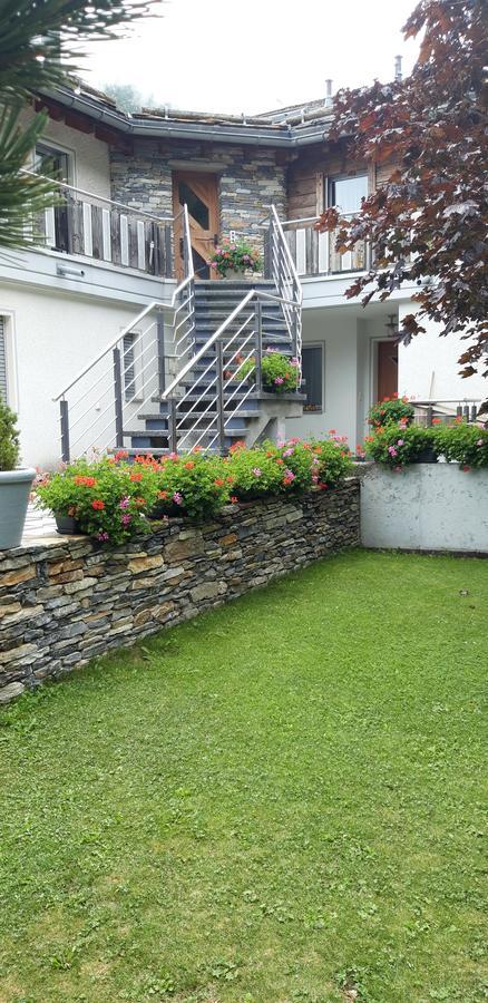 Aquarell Ferienwohnungen Saas-Grund Exterior foto